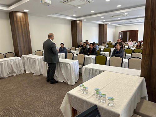 “Yangın Tedbirleri ve Genel Bilgilendirme” Eğitimi, Amasya Belediye İtfaiye Müdürü Sayın Murat YÖRÜKOĞLU Tarafından Personelimize Verilmiştir.